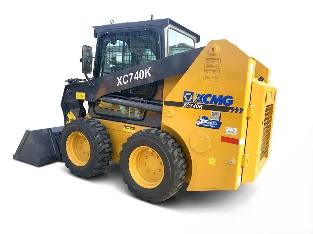 Мини-погрузчик XCMG XC740K